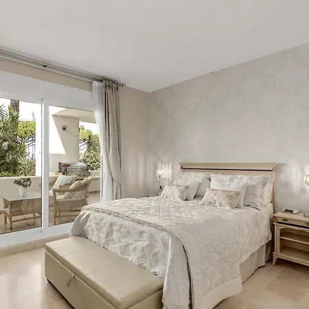 Palm - Luxury At First Line Apartment Marbella
