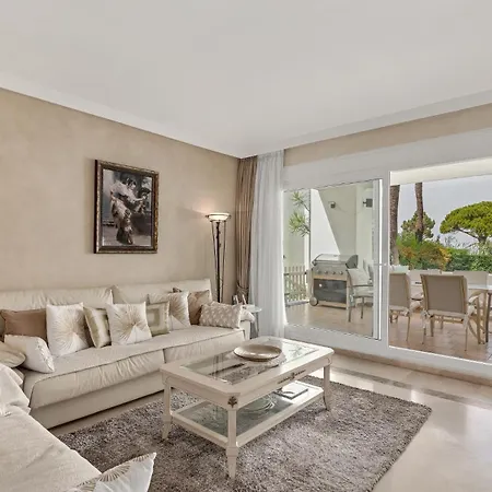 Palm - Luxury At First Line Apartment